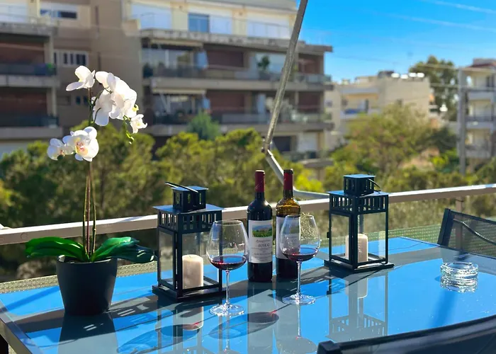 John Glyfada Beach Apartments