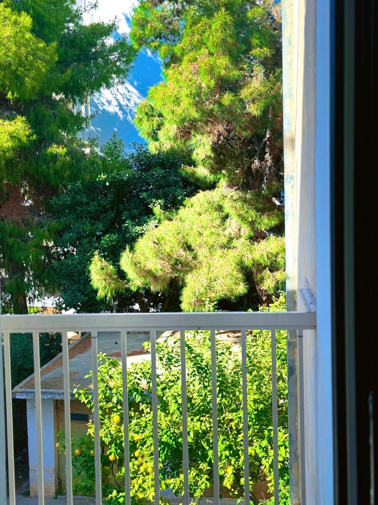 John Glyfada Apartment *