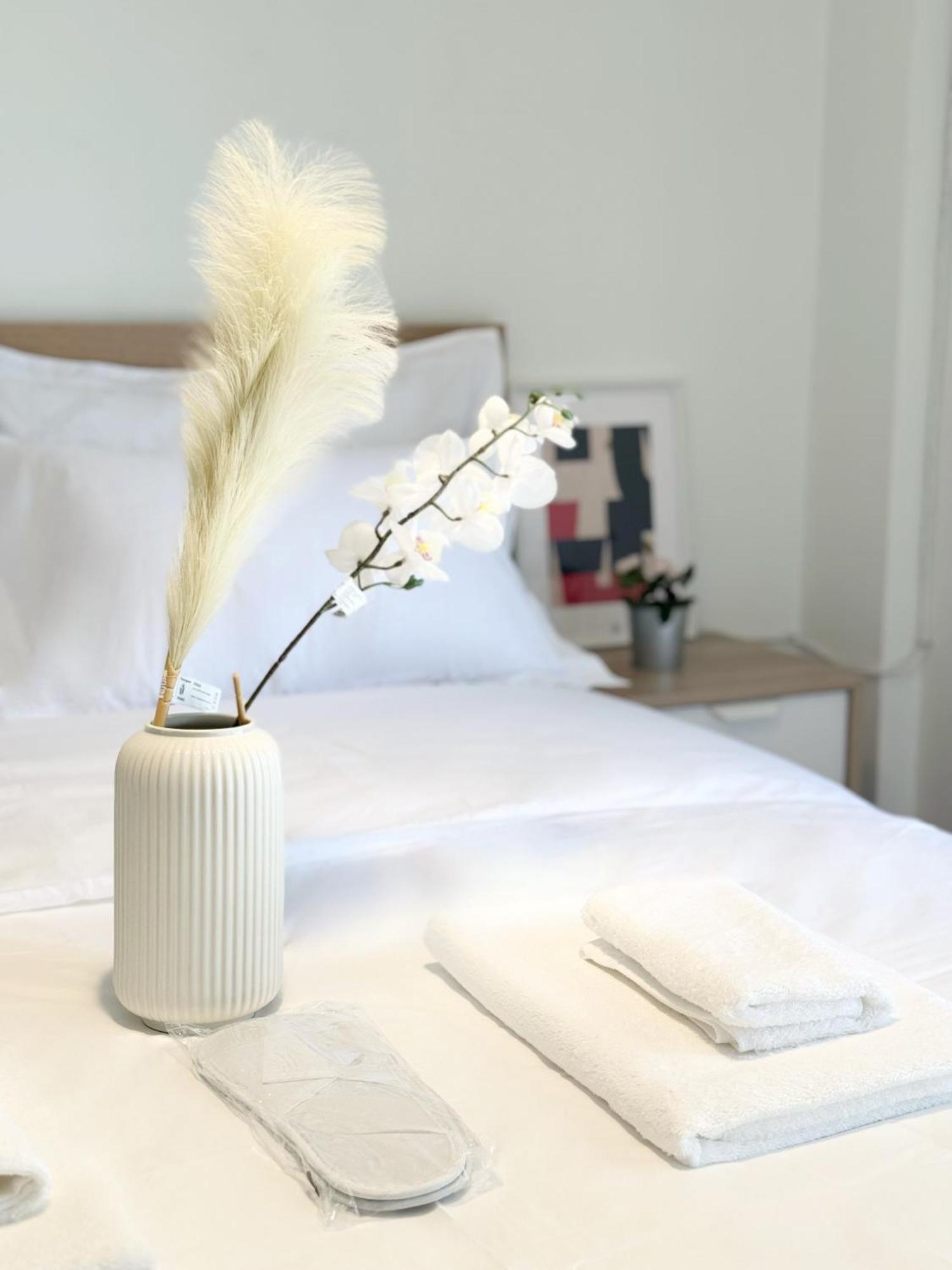 John Glyfada Apartment *